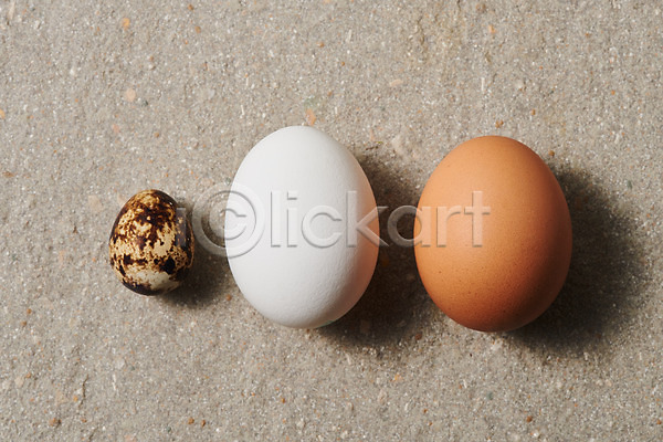 신선 사람없음 JPG 포토 하이앵글 계란 누끼 단백질 메추리알 세개 스튜디오촬영 식재료 실내 알 유기농 음식 플랫레이 회색 회색배경