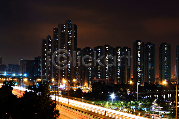 사람없음 JPG 포토 해외이미지 가로등 건물 고층빌딩 구름(자연) 나무 도로 도시 도시풍경 밤하늘 야간 야경 야외 조명 홍콩