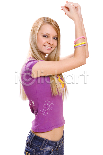 기쁨 행복 10대 사람 성인 소녀(어린이) 여자 한명 JPG 포토 해외이미지 1 고립 금발 미소(표정) 옷 제비꽃 청바지 티셔츠 포즈 학생 흰색