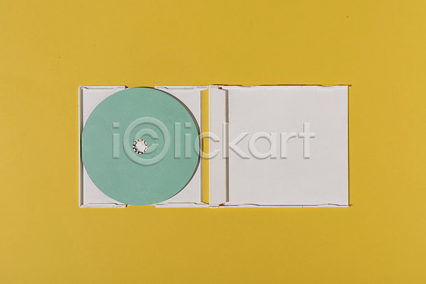 사람없음 JPG 포토 하이앵글 CD CD케이스 노란배경 누끼 스튜디오촬영 실내 오브젝트 플랫레이