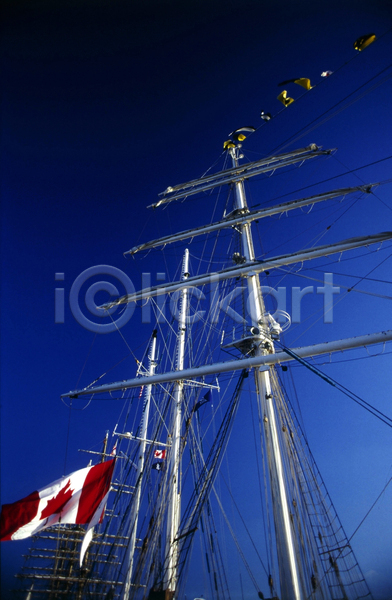 사람없음 JPG 포토 해외이미지 깃발 돛대 미국 바다 자연 캘리포니아 큼 파란색 하늘 항구