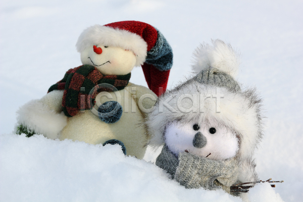 추위 사람없음 JPG 포토 해외이미지 겨울 눈(날씨) 눈사람 모자(잡화) 목도리 설원 인형 장난감