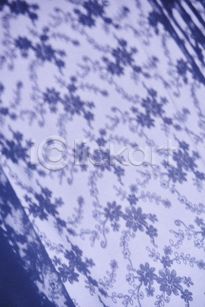 사람없음 JPG 포토 그림자 꽃무늬 누끼 몽환 백그라운드 보라색 스튜디오촬영 실내 오브젝트 커튼