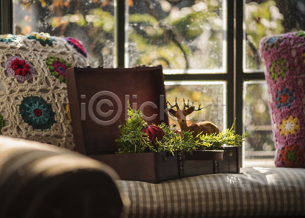 설레임 휴식 사람없음 JPG 포토 가방 겨울 루돌프 방석 식물 실내 오브젝트 장식볼 창가 쿠션 크리스마스 크리스마스용품