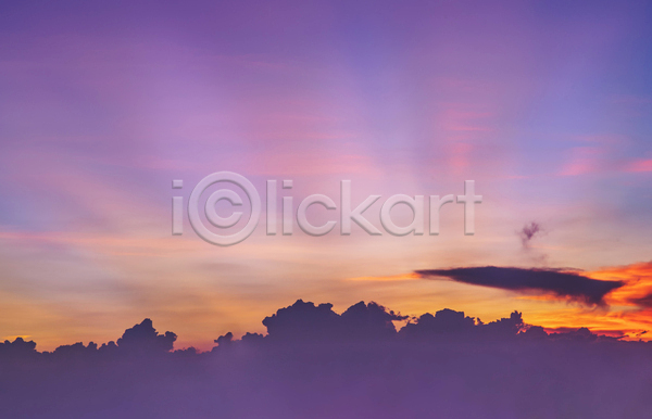 사람없음 JPG 포토 해외이미지 구름(자연) 빛무리 야간 야외 일몰 풍경(경치) 하늘