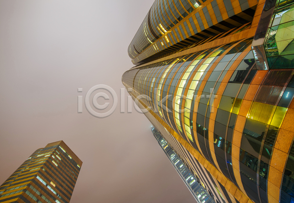 사람없음 JPG 로우앵글 포토 해외이미지 건물 고층빌딩 도시 도시풍경 야간 야경 야외 오피스빌딩 홍콩