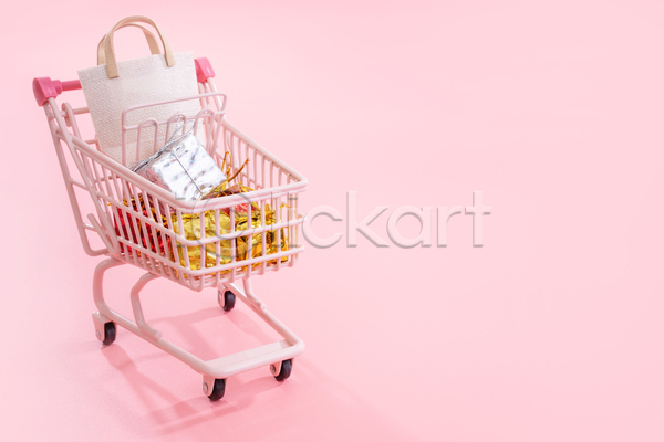 사람없음 JPG 포토 해외이미지 미니어처 분홍색배경 선물상자 쇼핑 쇼핑백 쇼핑카 실내 오브젝트