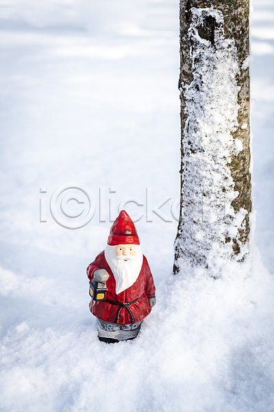 사람없음 JPG 포토 겨울 나무 눈(날씨) 눈덮임 미니어처 산타모양 산타클로스 설원 야외 오브젝트 주간 크리스마스 크리스마스용품