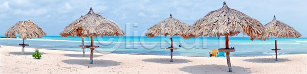 휴식 사람없음 JPG 포토 해외이미지 가림막 계절 모래 물 밀짚 바다 봄 새벽 섬 야외 양산 여름 여행 여행객 오두막 우산 일몰 전원 파라다이스 파란색 하늘 해외포토 황혼 휴가 휴게실 휴양지 흰색