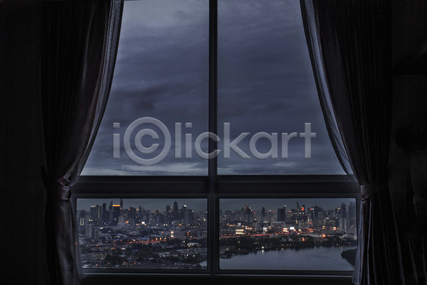 사람없음 JPG 포토 해외이미지 구름(자연) 도시 도시풍경 방콕 실내 야간 어둠 일몰 창가 창문 태국 하늘