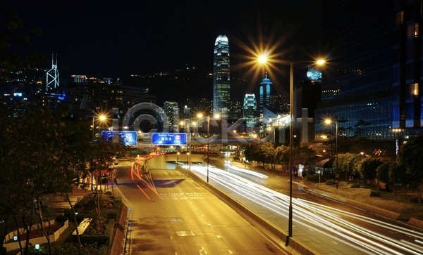 사람없음 JPG 포토 해외이미지 건물 느림 도로 도시 디자인 랜드마크 모션 비즈니스 빛 상업 속도 아시아 야간 중국 타운 하늘 홍콩