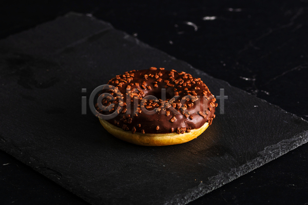 사람없음 JPG 포토 해외이미지 도넛 디저트 실내 초코맛 초콜릿