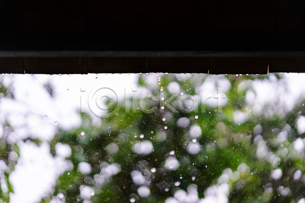 사람없음 JPG 아웃포커스 포토 해외이미지 보케 비(날씨) 빗방울 야외 주간 지붕 풍경(경치)