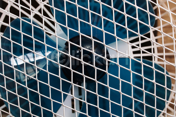 뜨거움 사람없음 JPG 포토 해외이미지 금속 기계 냉각기 묘사 발전기 백그라운드 부분 부채 불기 서식 시스템 엔진 온도 원형 전기 제트기 철강 칼날 컴퓨터 파란색 하드웨어 힘