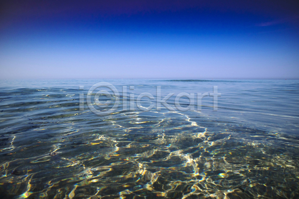 추위 사람없음 JPG 포토 해외이미지 겨울 계절 날씨 물 바다 백그라운드 북쪽 뷰티 야외 여행 자연 태양 파란색 풍경(경치) 하늘 흰색