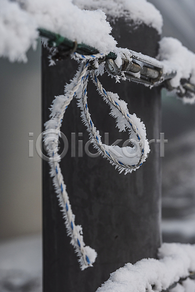 사람없음 JPG 근접촬영 아웃포커스 포토 겨울풍경 기둥 눈(날씨) 눈꽃 눈덮임 설경 야외 주간 줄