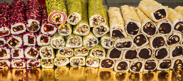 기쁨 달콤 동양인 사람없음 JPG 포토 해외이미지 가루 갈색 견과류 고립 과자 노란색 동쪽 디저트 많음 맛 맛있는 먹기 모음 문화 백그라운드 사탕 설탕 시장 아랍어 아시아 요리 음식 이국적 전통 초록색 칠면조 캐러멜 튀르키예 피스타치오 해외포토 흰색