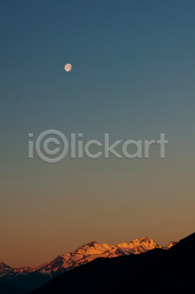 사람없음 JPG 포토 해외이미지 달 산 야간 야외 자연 주간 풍경(경치) 하늘