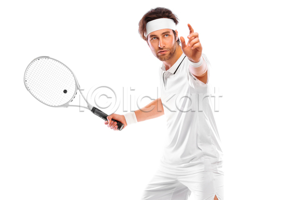 남자 성인 성인남자한명만 한명 JPG 옆모습 포토 해외이미지 들기 상반신 손뻗기 실내 응시 테니스라켓 테니스복 흰배경