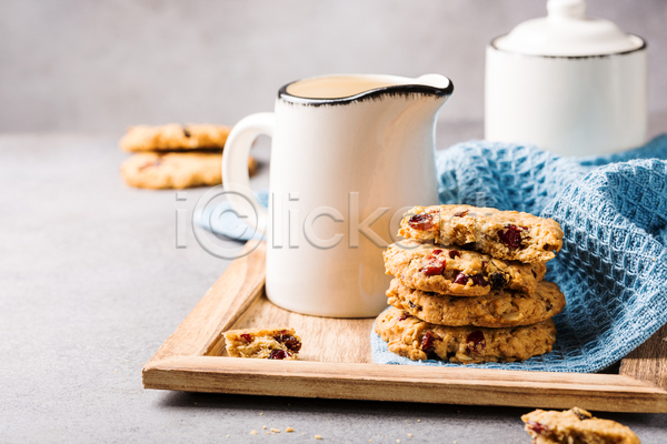 사람없음 JPG 포토 해외이미지 나무쟁반 쌓기 아침식사 오트밀 음식 컵 쿠키