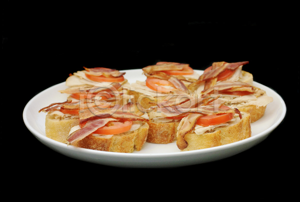 건조 사람없음 JPG 포토 해외이미지 과일 버섯 베이컨 빵 새우 서빙 애피타이저 와인 음식 장미 접시 치즈 토마토 토스트 흰색