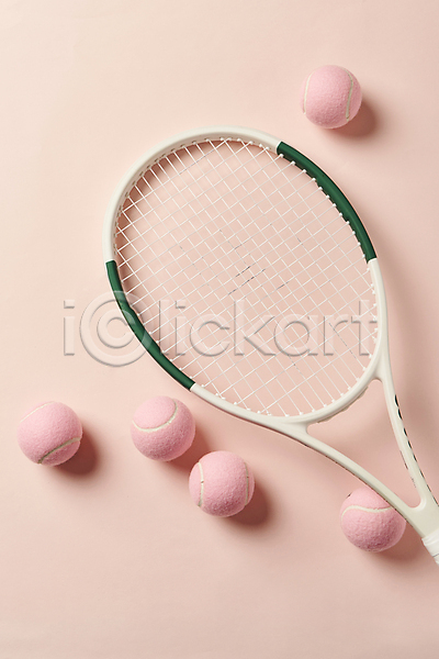 사람없음 JPG 포토 하이앵글 분홍색배경 스튜디오촬영 실내 오브젝트 테니스 테니스공 테니스라켓 테니스용품