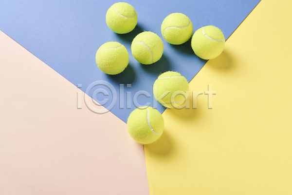 사람없음 JPG 포토 하이앵글 노란배경 분홍색배경 스튜디오촬영 실내 여러개 오브젝트 테니스 테니스공 테니스용품 파란배경