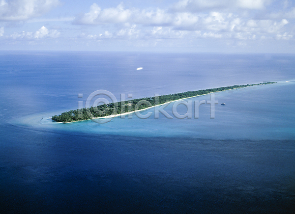 사람없음 JPG 포토 구름(자연) 맑음 몰디브 바다 섬 야외 자연 주간 풍경(경치) 하늘 해외풍경