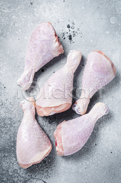 신선 사람없음 JPG 포토 하이앵글 해외이미지 날것 닭고기 닭다리 실내 흰배경