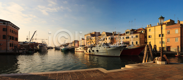 사람없음 JPG 포토 해외이미지 건축양식 낭만 도시풍경 베네치아 보트 석호 어업 여행 여행객 엽서 운하 유럽 이탈리아 타운 해외포토 휴가
