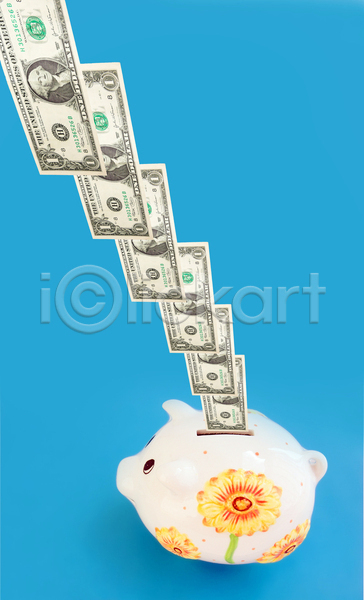 사람없음 JPG 포토 해외이미지 경제 금융 달러 돼지저금통 실내 저축 지폐 파란배경