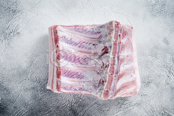 신선 사람없음 JPG 포토 하이앵글 해외이미지 돼지고기 등갈비 생고기 식재료 실내 회색배경