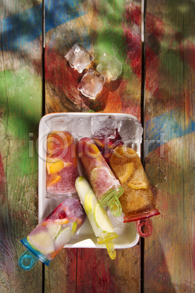 사람없음 JPG 포토 해외이미지 과일아이스크림 그릇 그림자 나무배경 레몬 얼음 여러개