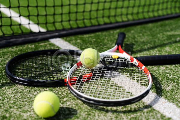 사람없음 JPG 포토 해외이미지 네트 바닥 야외 오브젝트 주간 테니스공 테니스라켓 테니스용품 테니스장