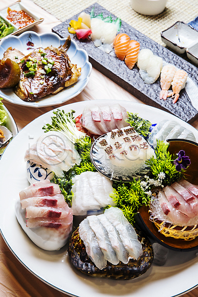 사람없음 JPG 포토 모듬초밥 생선회 실내 음식 일본음식 접시 종지 충청남도 회