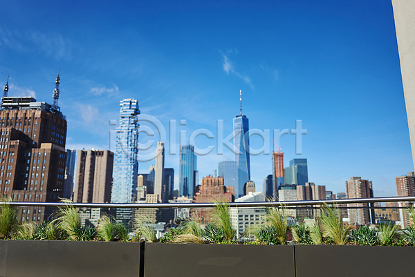 사람없음 JPG 포토 건물 고층빌딩 난간 뉴욕 도시 도시풍경 루프탑 야외 옥상 주간 하늘 해외풍경