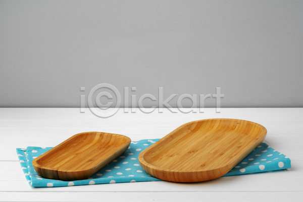 사람없음 JPG 포토 해외이미지 나무그릇 나무쟁반 냅킨 목재 식탁보 오브젝트 회색배경
