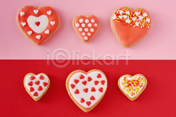사랑 사람없음 JPG 포토 해외이미지 발렌타인데이 빨간색 스프링클 쿠키 프로스팅 하트