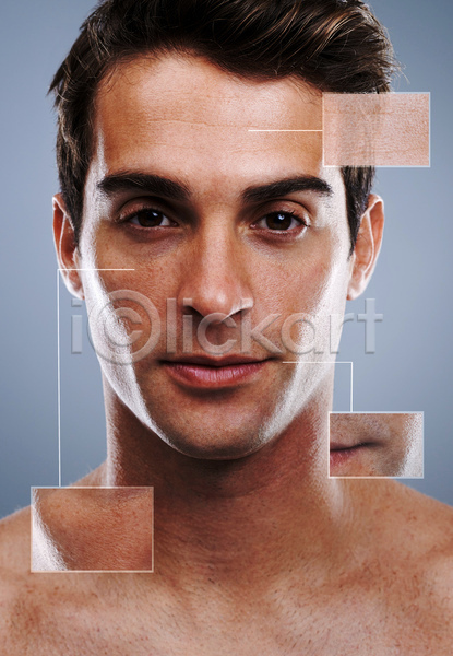 분석 남자 서양인 성인 성인남자한명만 한명 JPG 앞모습 포토 해외이미지 근육질 미소(표정) 뷰티 상반신 피부관리