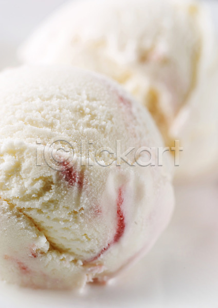 달콤 사람없음 JPG 포토 해외이미지 냉동 디저트 맛있는 바닐라 아이스크림 음식 체리 크림 해외202004 흰색