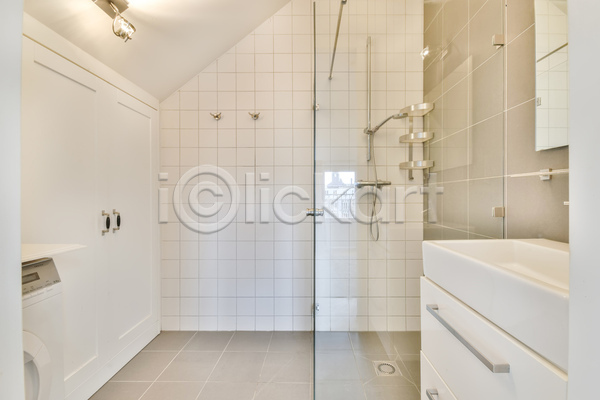 사람없음 JPG 포토 해외이미지 샤워기 샤워부스 서랍장 세면대 실내 심플 욕실 유리 인테리어 화장실