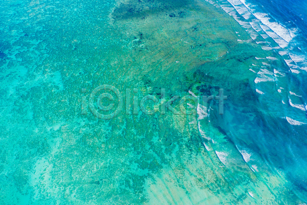 사람없음 JPG 포토 항공촬영 해외이미지 바다 야외 여름(계절) 여름풍경 주간 파도 파란색