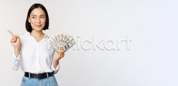 성공 스마트 자신감 행복 동양인 사람 성인 여자 한명 JPG 포토 해외이미지 1 경영 고립 긍정 달러 대출 돈 모델 미소 백그라운드 비즈니스 비즈니스우먼 사무실 서기 손 수입 얼굴 일본 종업원 중국 직업 팔 포즈 해외포토 흰색