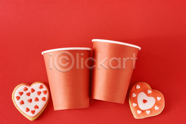 사랑 사람없음 JPG 포토 하이앵글 해외이미지 목업 발렌타인데이 빨간색 종이컵 카피스페이스 쿠키 하트