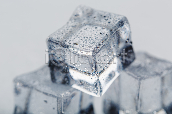 시원함 차가움 사람없음 JPG 근접촬영 포토 해외이미지 얼음 큐브 투명
