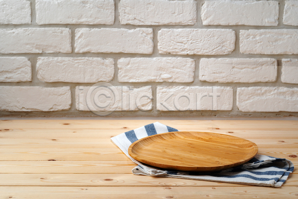 사람없음 JPG 포토 해외이미지 나무배경 나무쟁반 냅킨 목재 벽돌 식탁보 오브젝트 흰배경