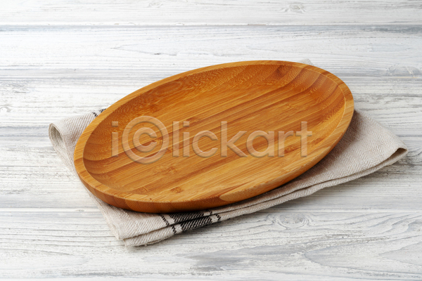 사람없음 JPG 포토 해외이미지 나무쟁반 냅킨 목재 식탁보 오브젝트 흰배경
