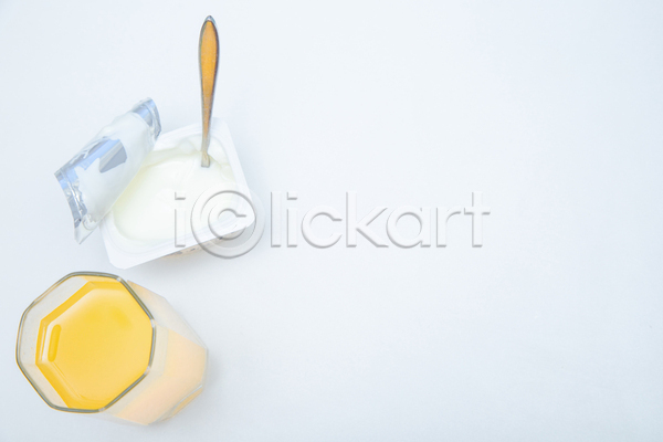 사람없음 JPG 포토 해외이미지 건강 맛있는 아침식사 오렌지주스 요거트 주스 치즈 흰배경 흰색