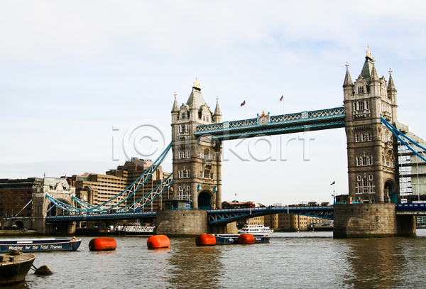 사람없음 JPG 포토 해외이미지 강 건축양식 도시 런던 세로 영국 옛날 잉글랜드 천연기념물 큼 타운 탑 템스강