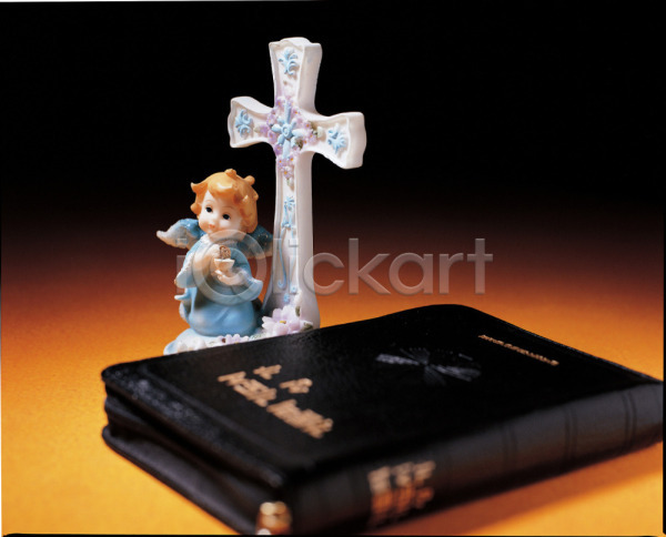 사람없음 JPG 포토 기도 기독교 기독교용품 백그라운드 성경 십자가 인형 장식 종교 종교용품 찬송가 천사 천주교